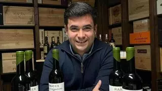 El sumiller que con solo 24 años lanza un vino para que Extremadura crea en su propio potencial