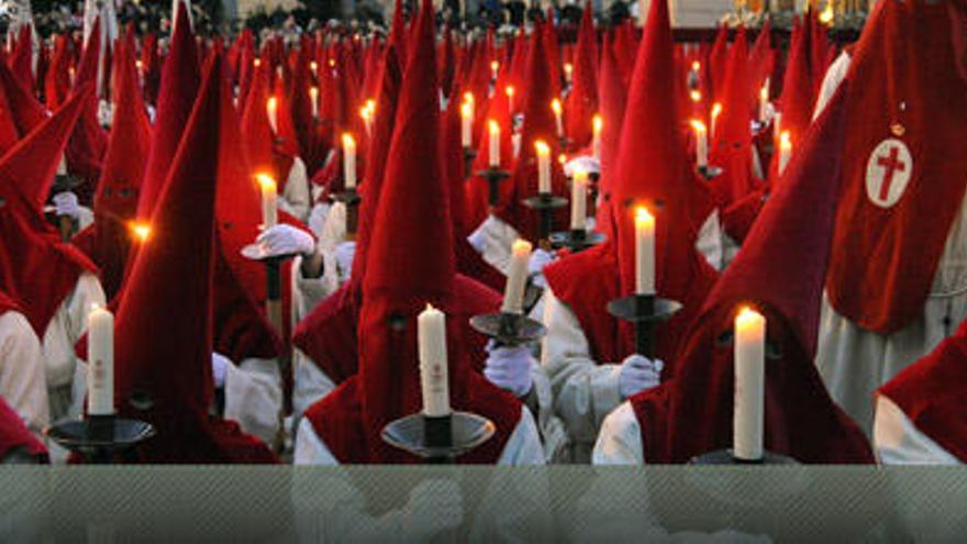 En directo el Juramento del Silencio de la Hermandad del Cristo de las Injurias de la Semana Santa de Zamora