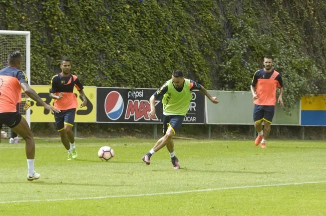 ENTRENAMIENTO DE LA UD LAS PALMAS EN BARRANCO ...