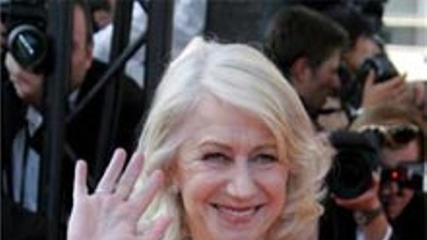 La actriz Helen Mirren admite que consumió cocaína