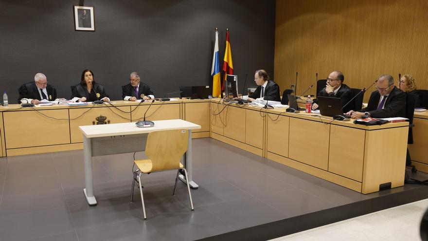 Un hombre admite que violó y grabó a sus hijas en Gran Canaria y su pareja alega que participó drogada