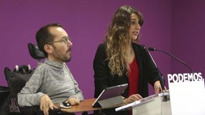 undefined45871204 pablo echenique noelia vera181112134245