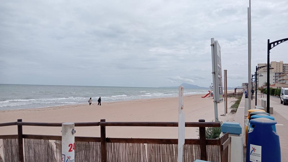La playa de Guardamar de la Safor, en una imagen de este miércoles.