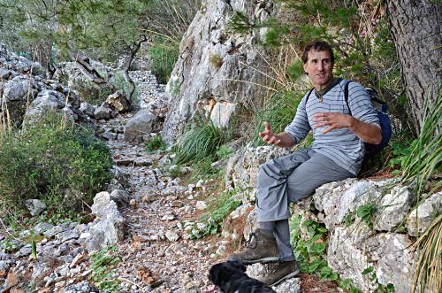 Versteckte Baracken, fast vergessene Geschichten und ganz viel Plackerei: Der Barranc de Biniaraix bei Sóller ist viel mehr als idyllische Wander-Kulisse