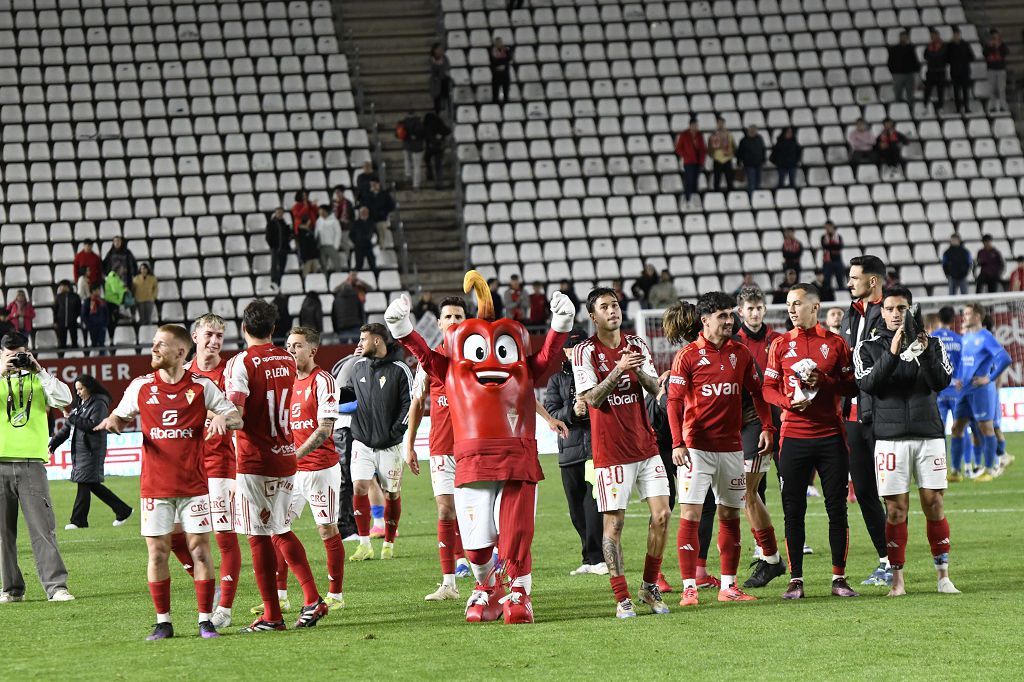Todas las imágenes de la victoria del Real Murcia ante el Fuenlabrada