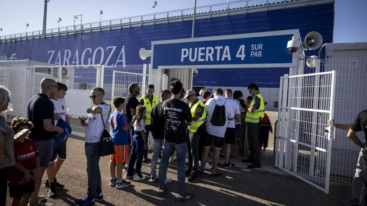 Un refuerzo extra para ir a ver al Real Zaragoza en el Ibercaja Estadio: habrá un tercer autobús