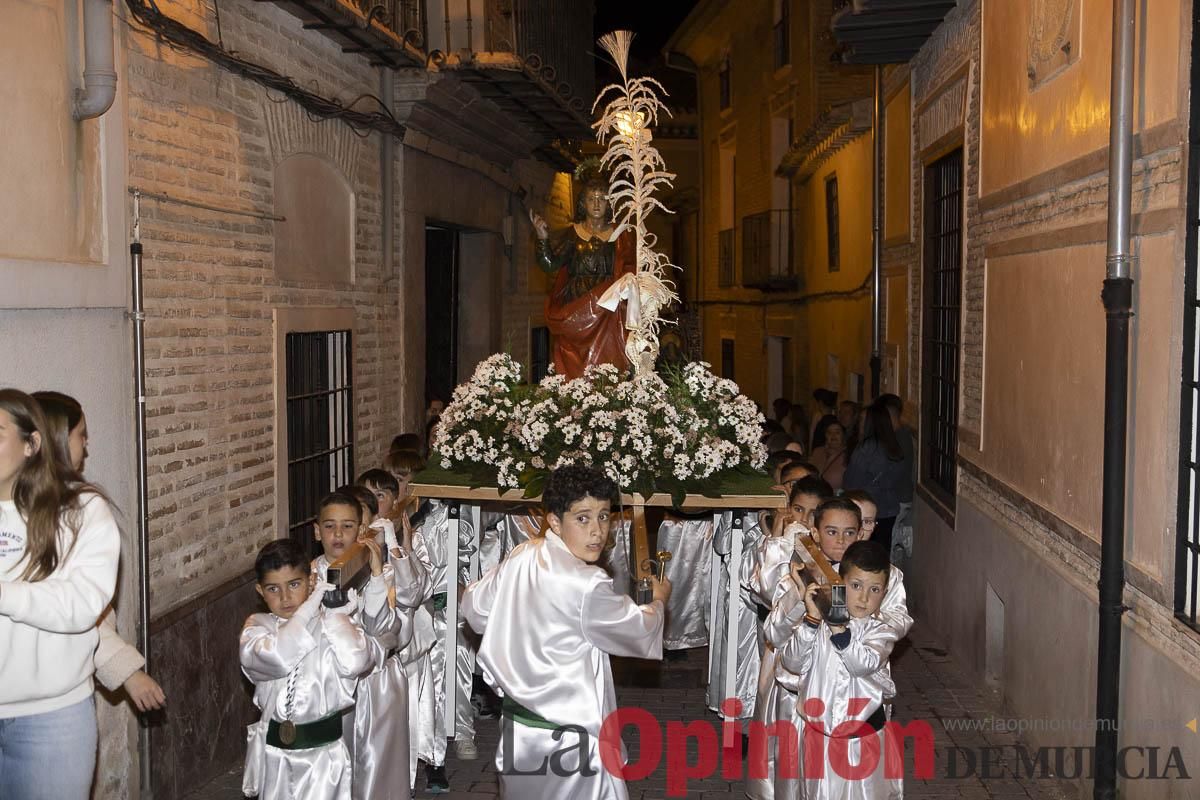 Los niños toman las calles de Caravaca en la procesión de Lunes Santo
