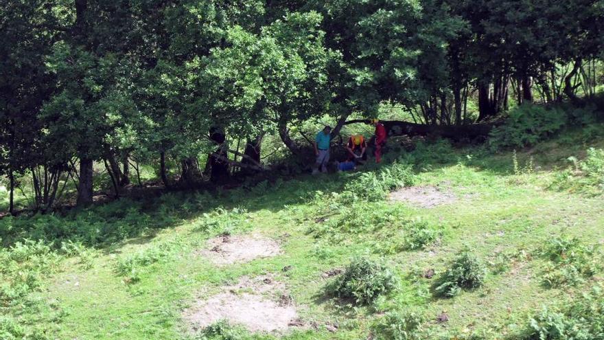 Rescatado un hombre en la zona de Entrepeñas, en Piloña