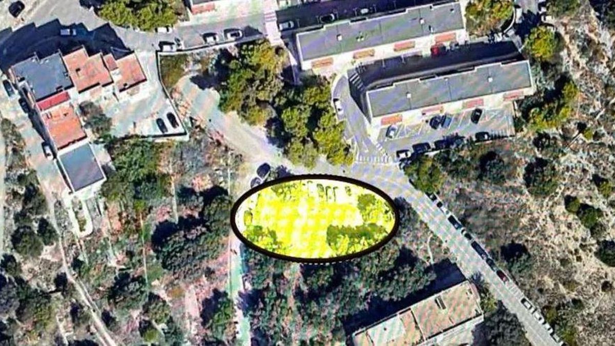 Ubicación del solar en Puig des Molins donde el Colegio de Médicos proyectaba su nueva sede de Ibiza.