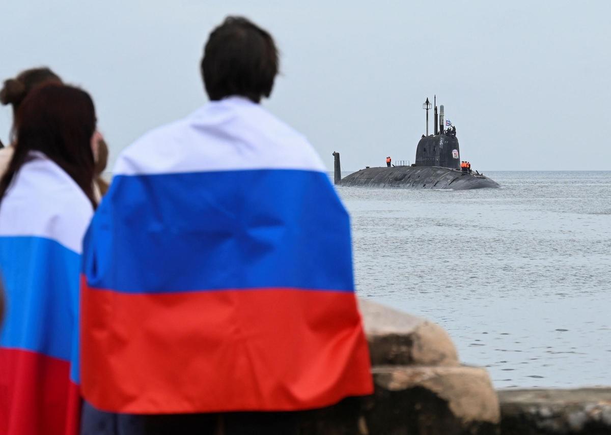 Llegan a La Habana una fragata y un submarino nuclear rusos