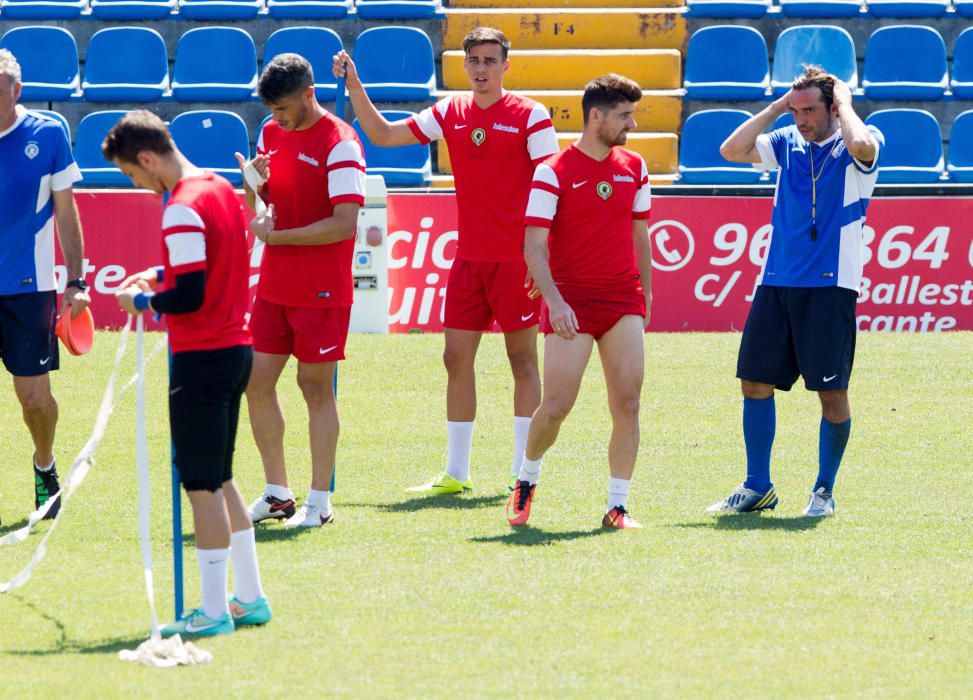 El Hércules realiza su último entrenamiento de la temporada