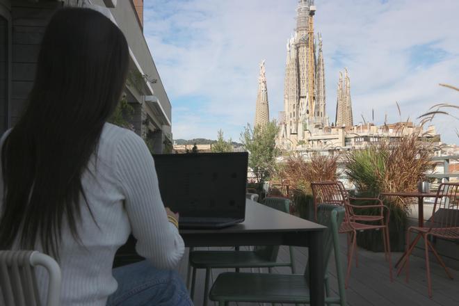 Барселона привлекает цифровых кочевников