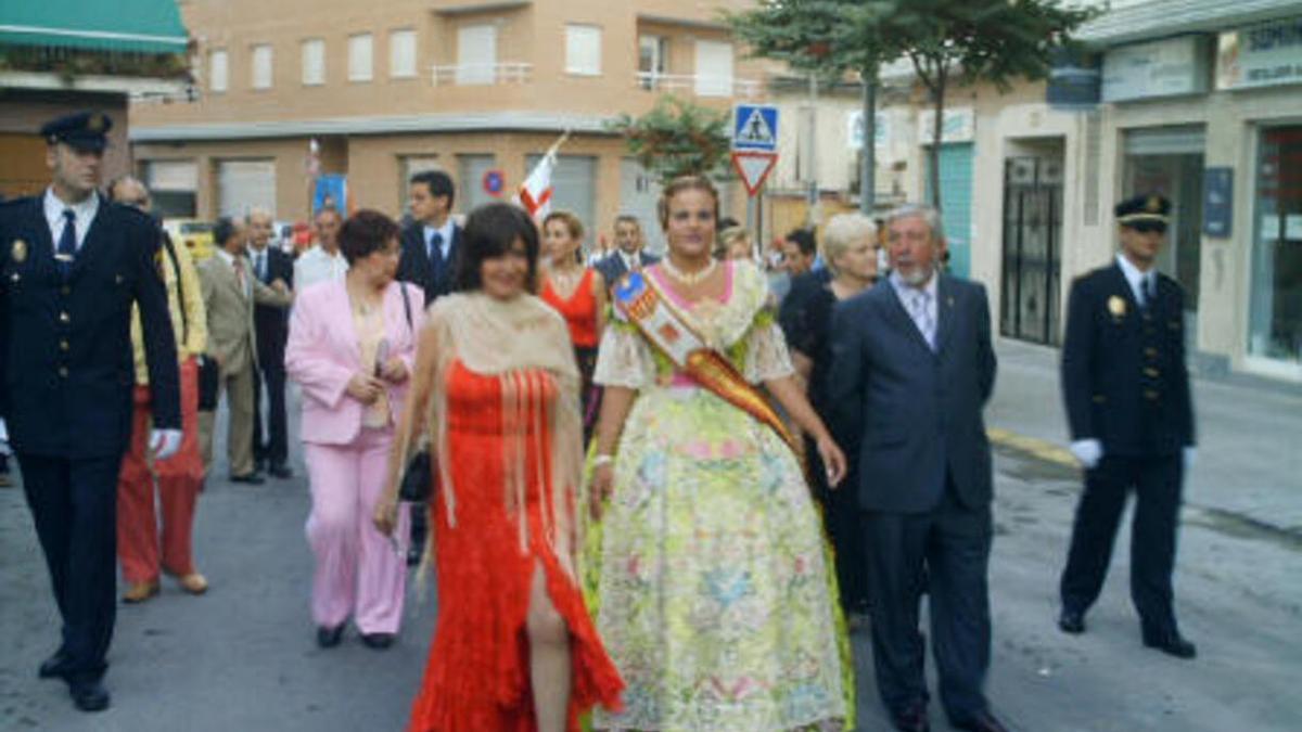 Concha Velasco, el día del pregón de las Fiestas de Paterna 2006