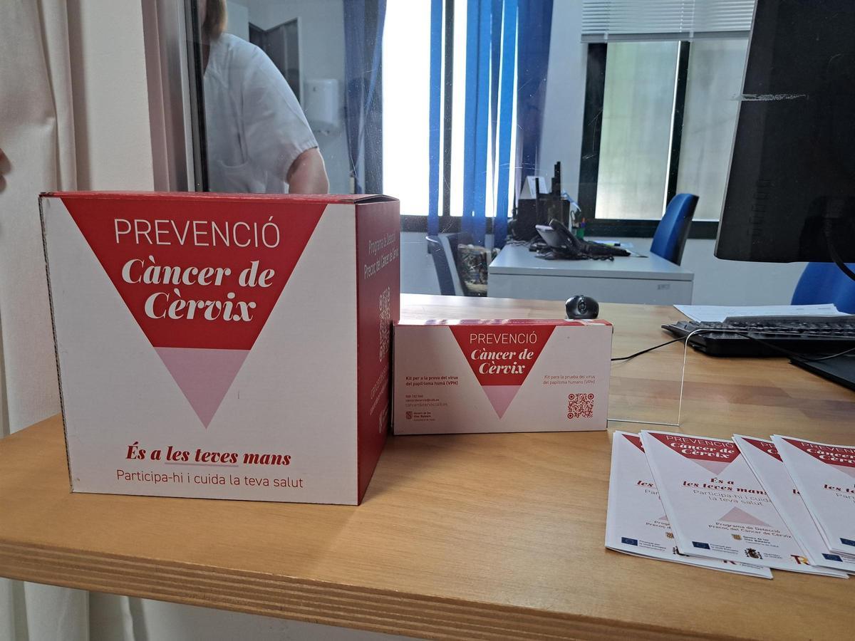 La inicativa empezó con un programa piloto contra el cáncer de cérvix en los centros de salud.