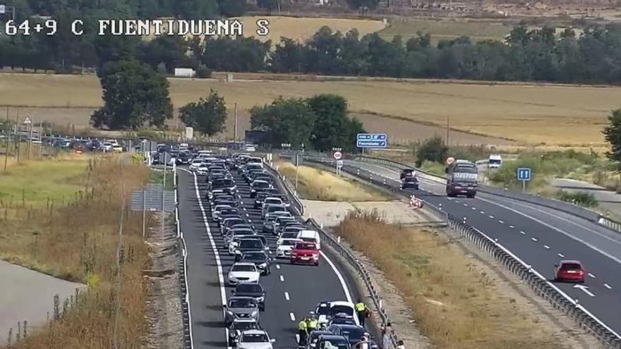 La DGT felicita a los conductores: la siniestralidad del primer trimestre baja un 22% respecto a 2025