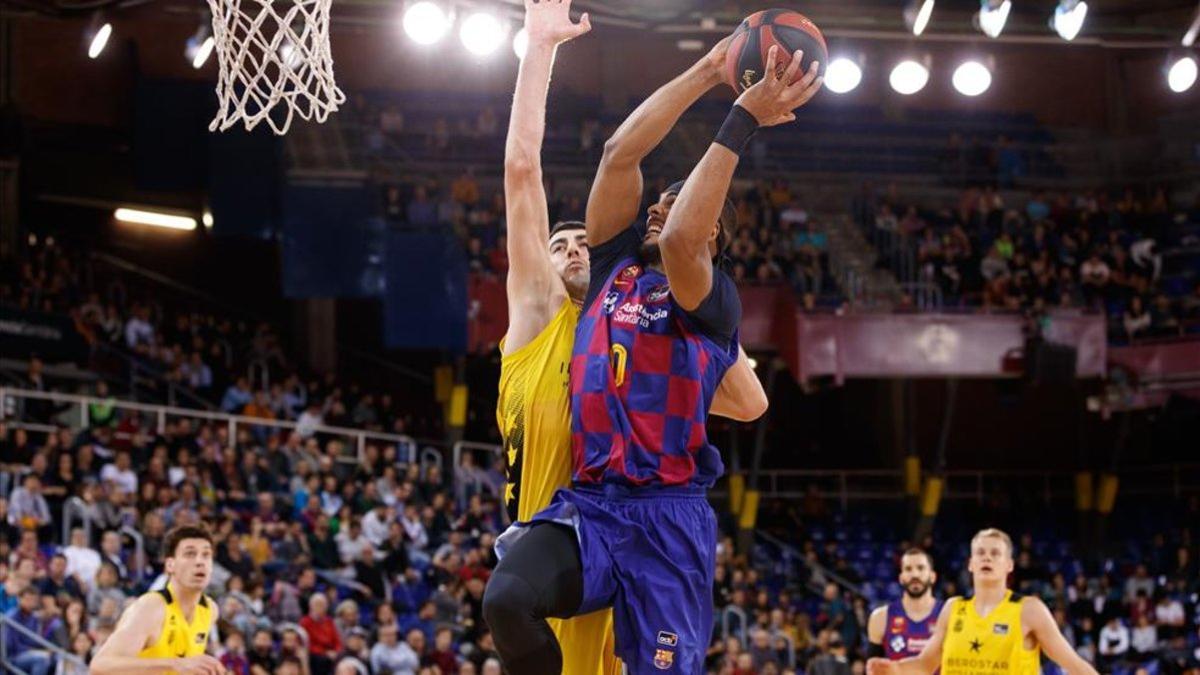 Imagen del partido de la primera vuelta entre Barça e Iberostar