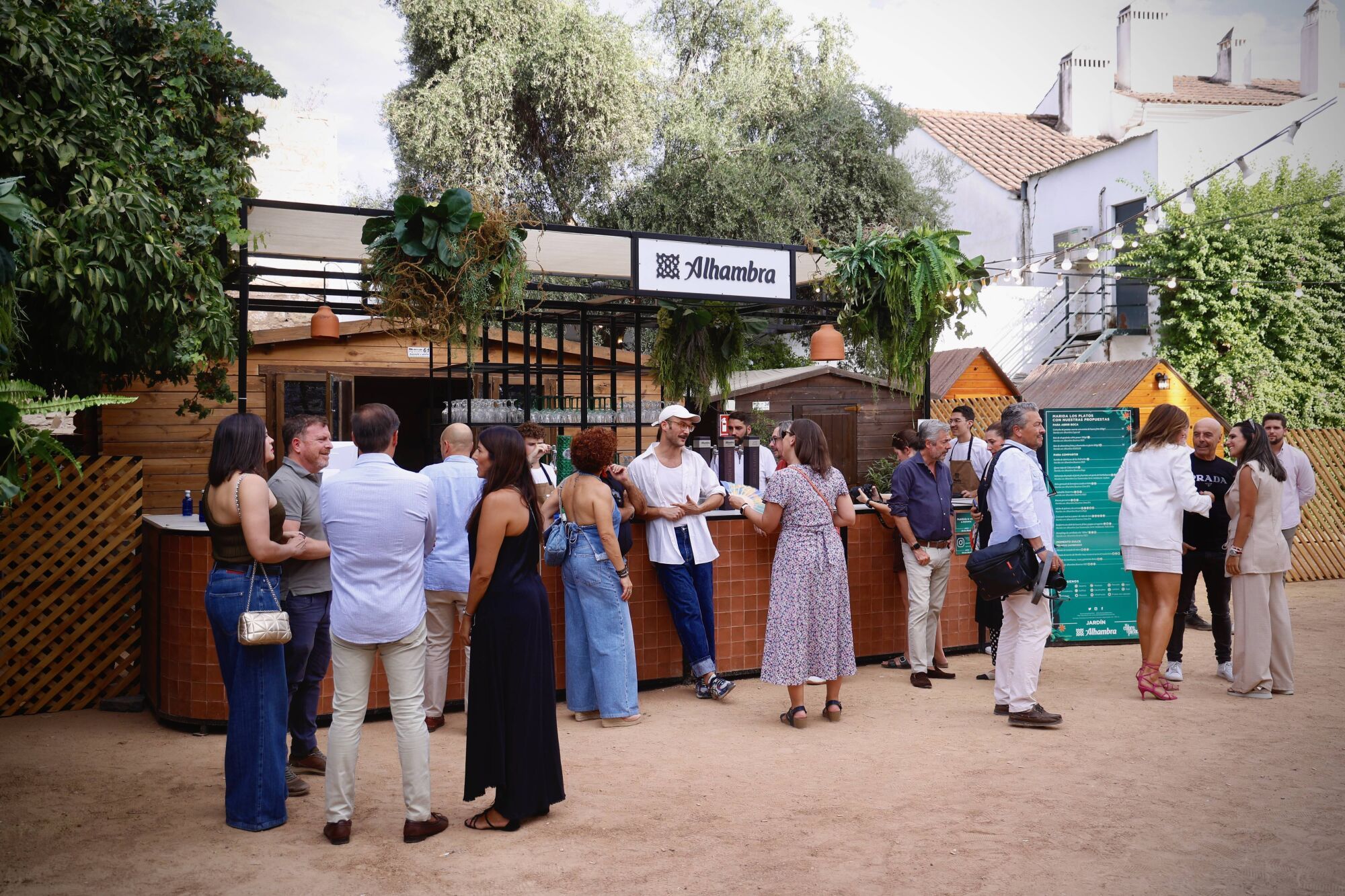 El espacio está abierto de martes a domingo y cuenta con zona de restauración y una programación de actividades para disfrutar hasta el 5 de octubre