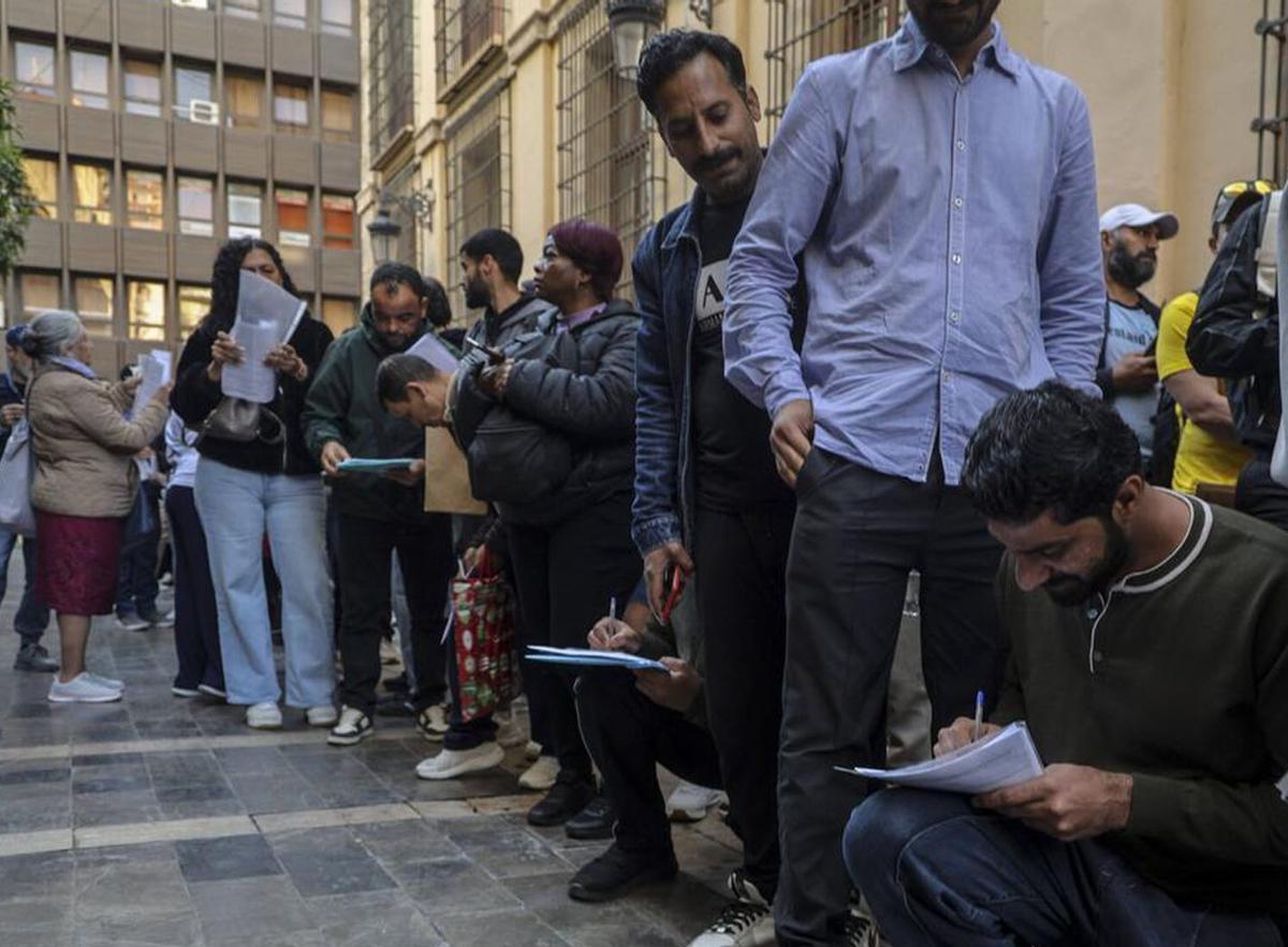 El CNI va avisar que la regularització extraordinària generaria "un risc"