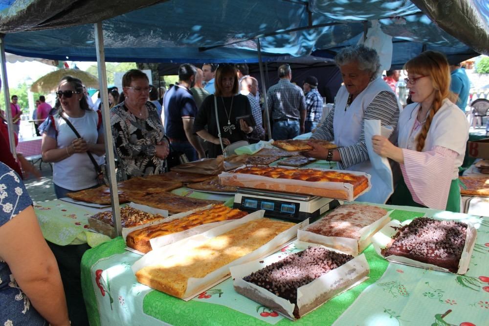 La XVIII edición de la fiesta gastronómica coincide con la celebración del Concurso-Exposición de Espantallos na Ruta do Río Barbeira.