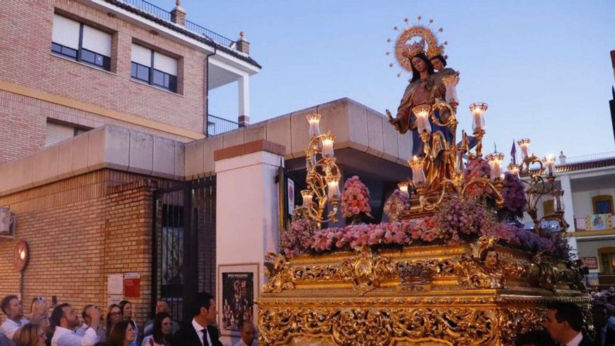 La familia salesiana de Córdoba se reúne bajo el amparo de María Auxiliadora