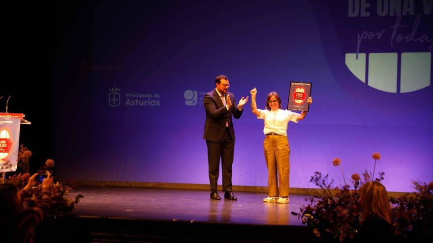 VÍDEO: "Igualdad de una vez para todas": la reivindicación del 8-M desde Avilés