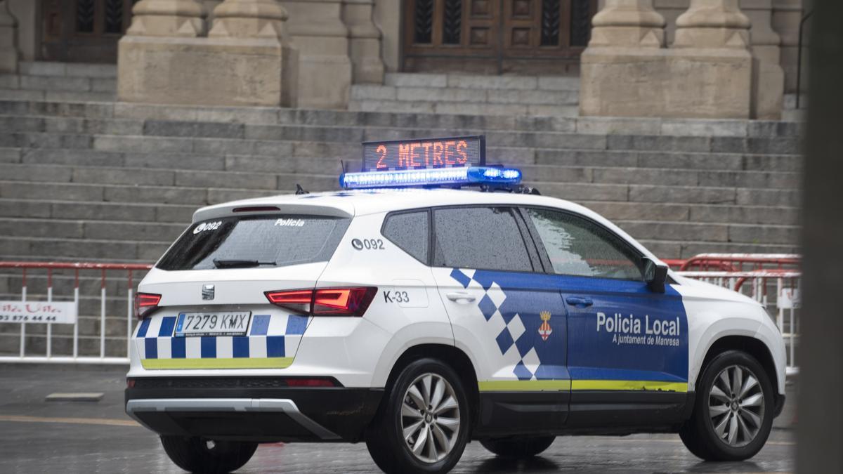 Un vehicle de la Policia Local de Manresa