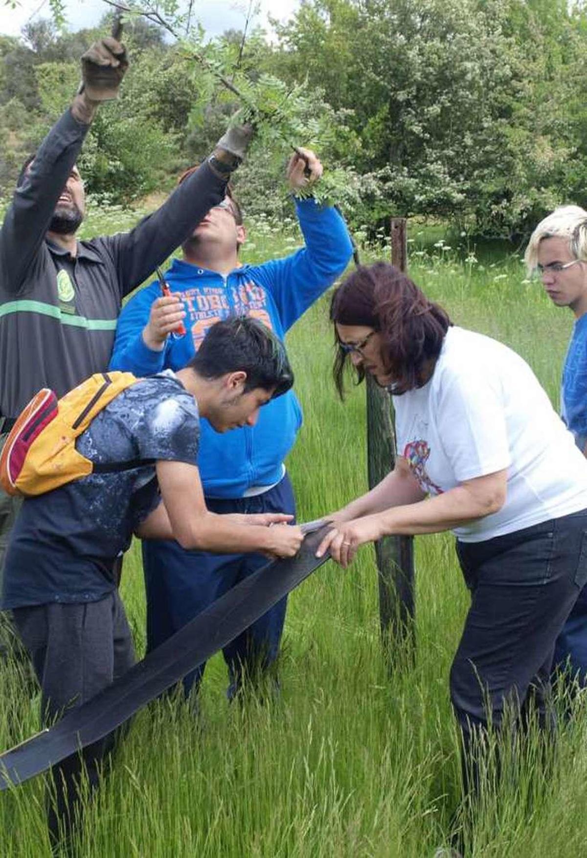 Alumnos de Muga cuidan el medio ambiente