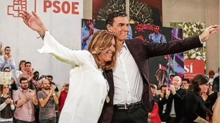 Susana Díaz i Pedro Sánchez van mostrar bona sintonia en un acte a Móstoles.