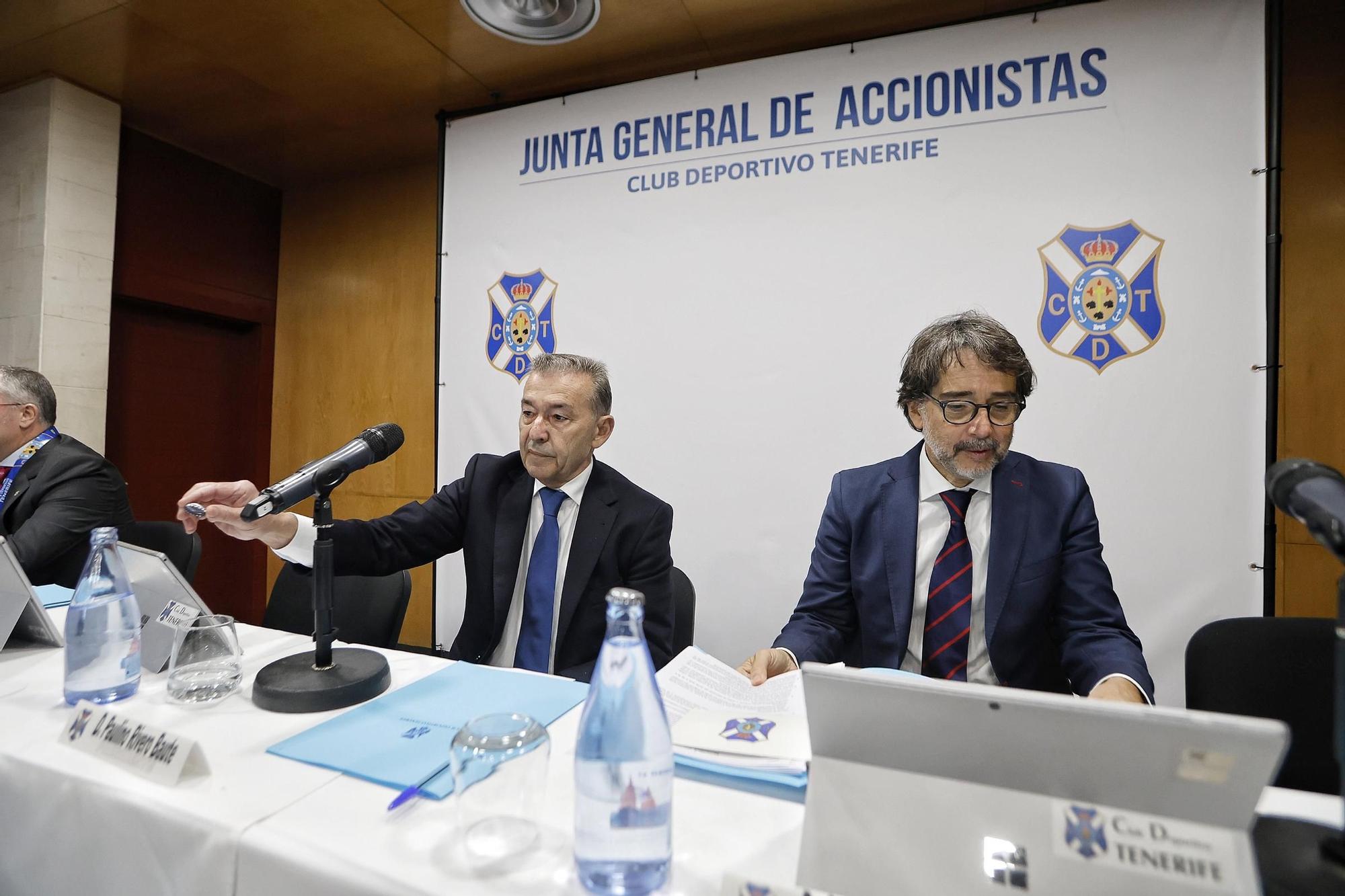 Junta general extraordinaria del CD Tenerife