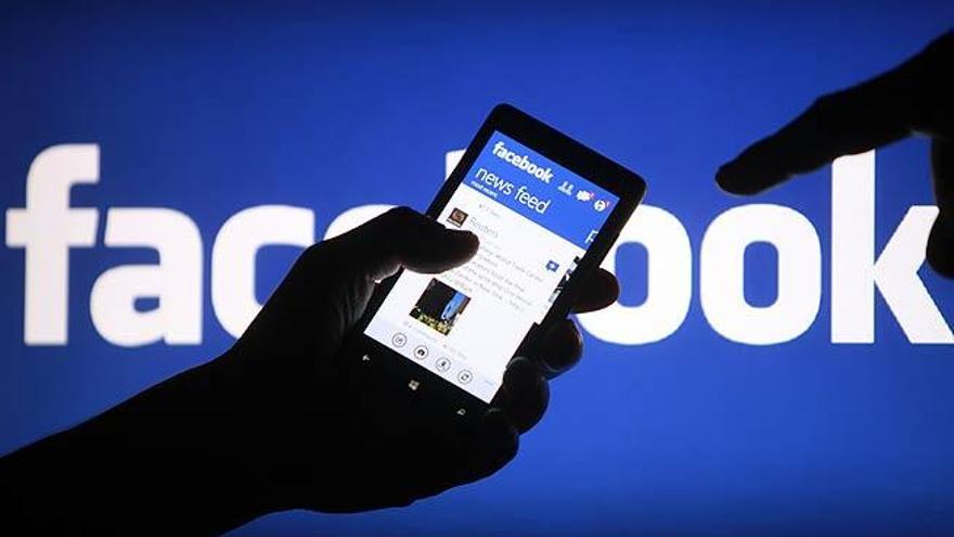 Facebook publicará noticias enviadas por sus usuarios