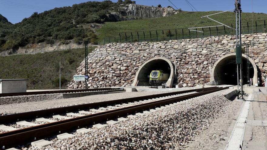 Pequeña avería en La Variante: no afecta a los viajes y se solucionará en &quot;semanas&quot;