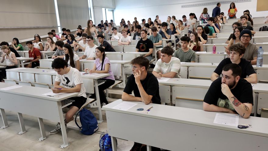 Publican las notas de la PAU: baja el número de aprobados en la Región de Murcia