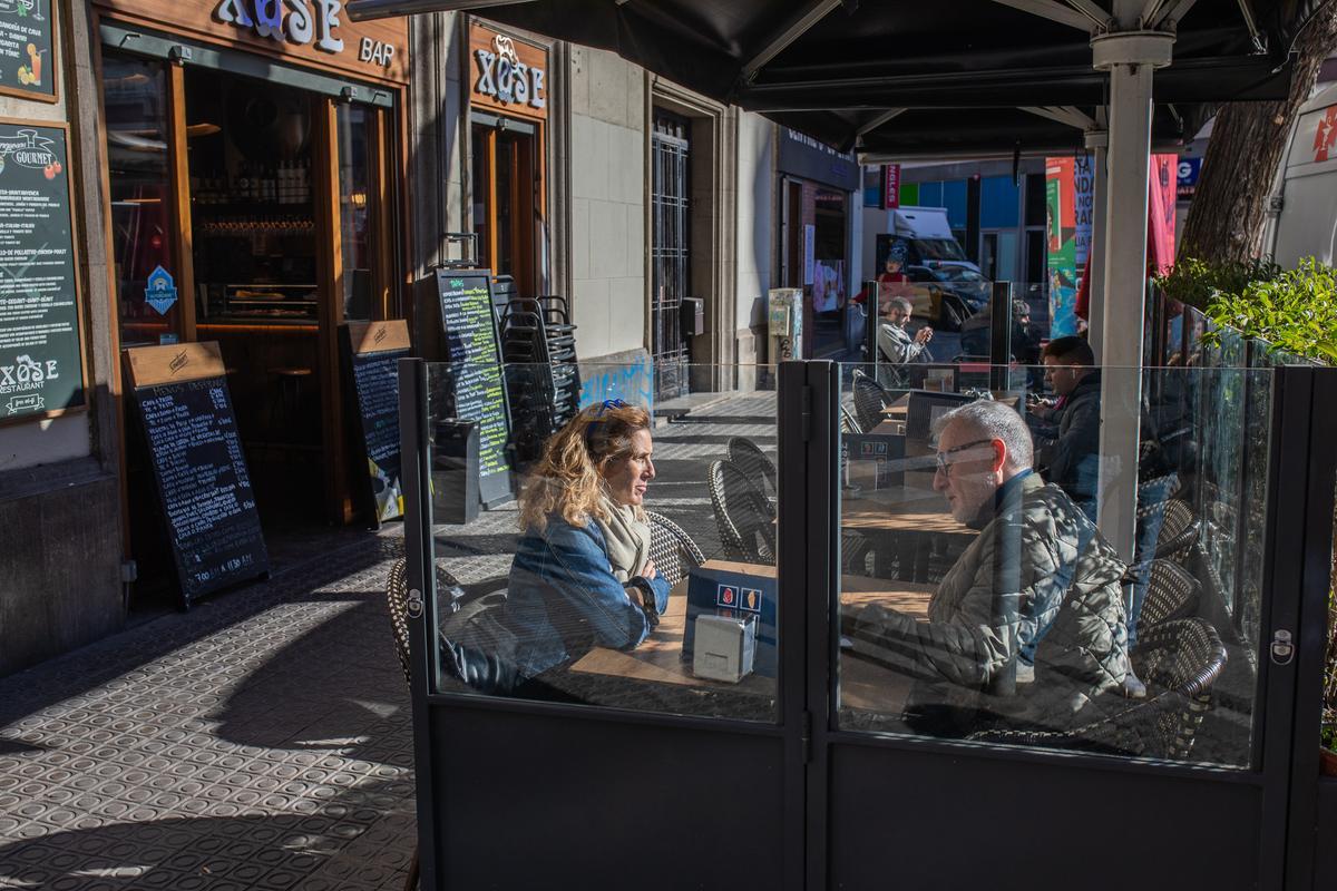 Sepúlveda, la calle en disputa por las restricciones a bares y tiendas del Eixample