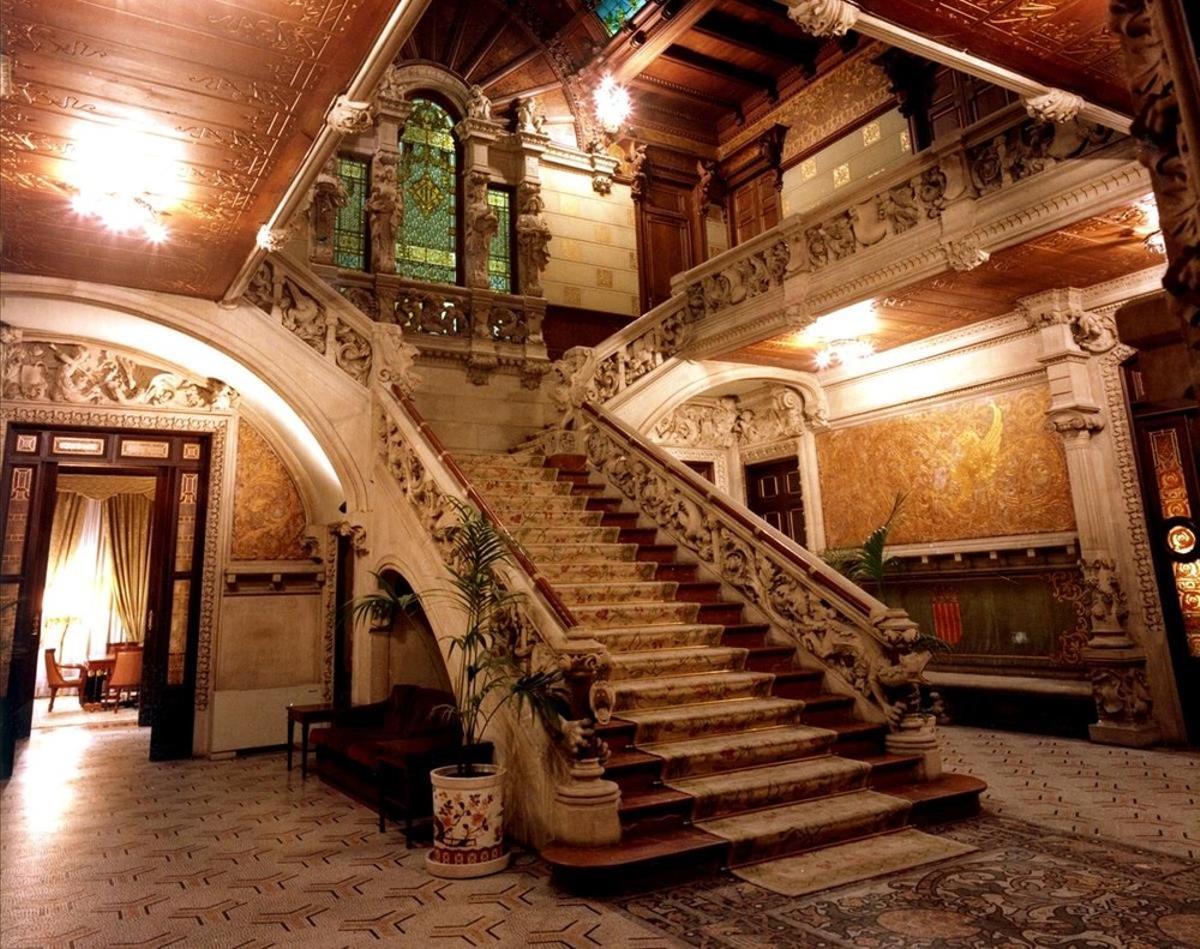 zentauroepp40486292 barceloneando  palau  muntaner  sede de la delegacion  de go171010174525