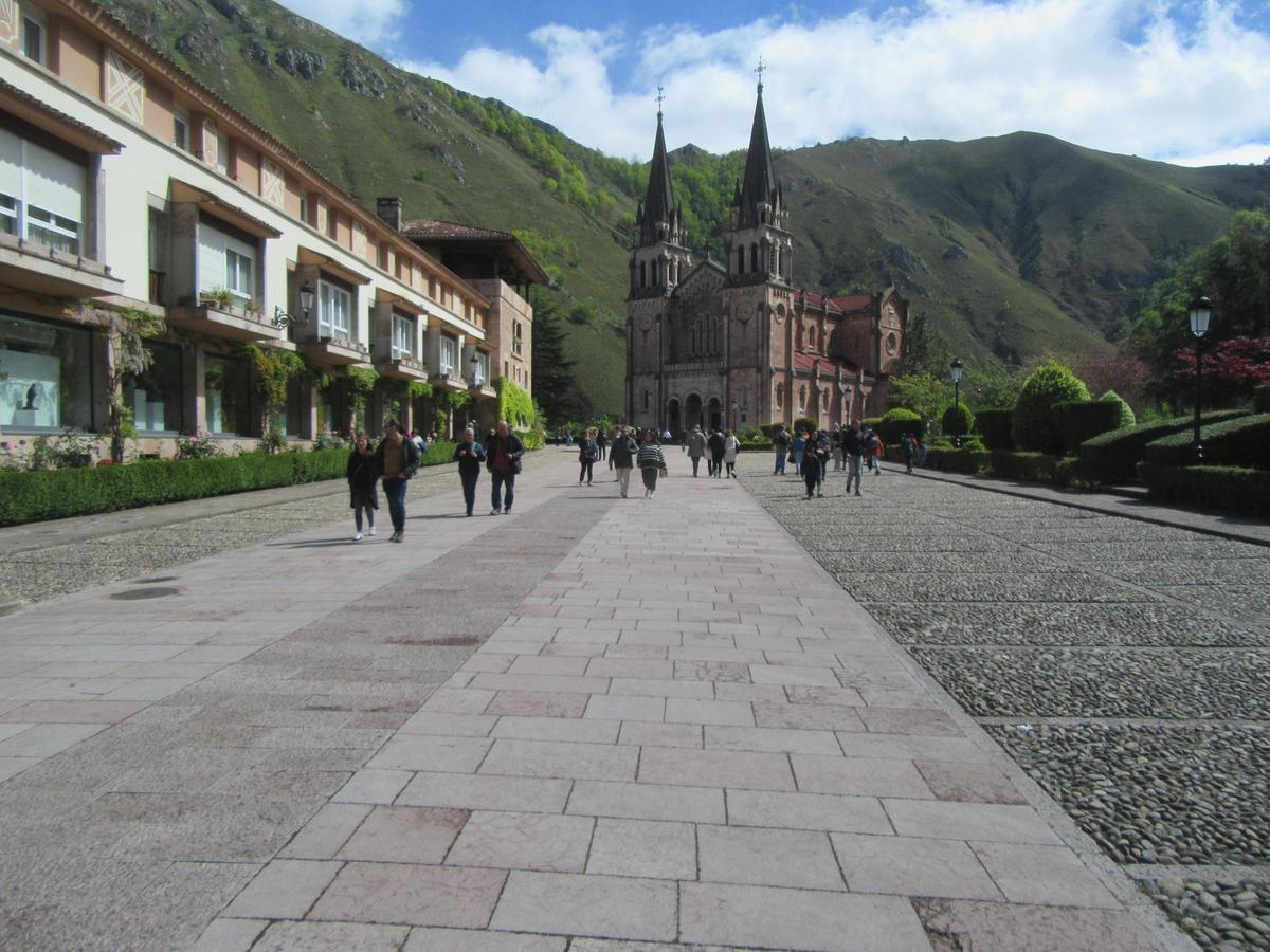 La explanada de Covadonga.