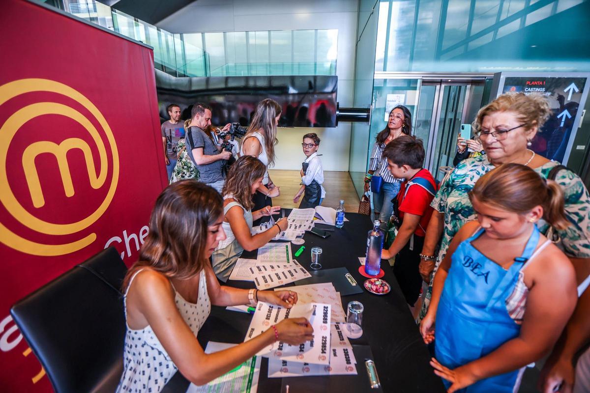 'Masterchef junior', 70 niños aspiran a convertirse en la próxima promesa de la cocina.
