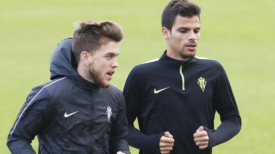 André Geraldes, junto a Álvaro Jiménez, en un momento del entrenamiento.