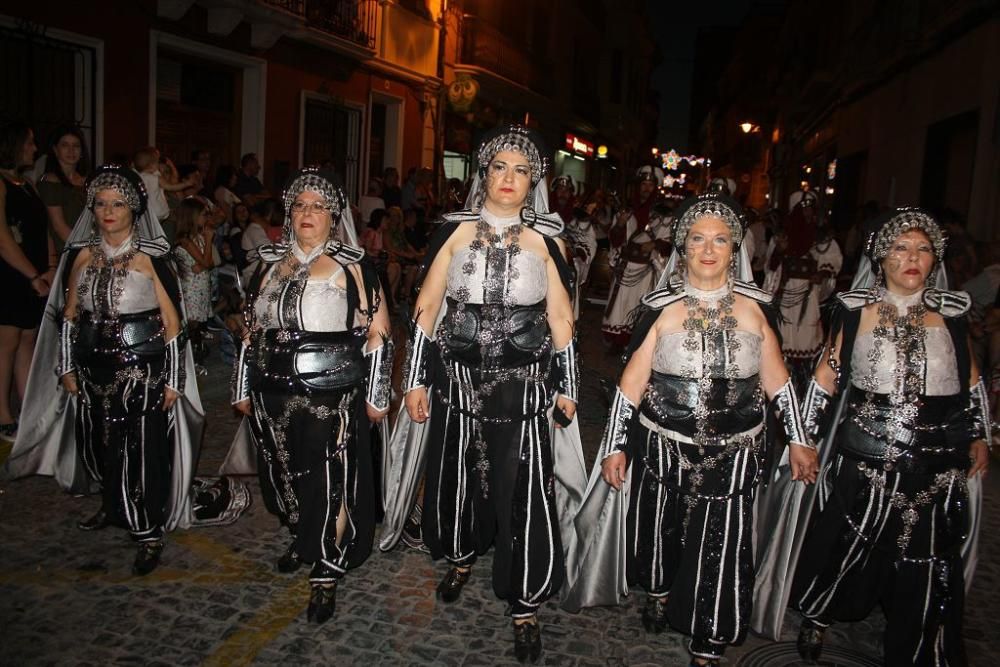 Los Moros y Cristianos de Jumilla cumplen treinta años con un espectacular desfile