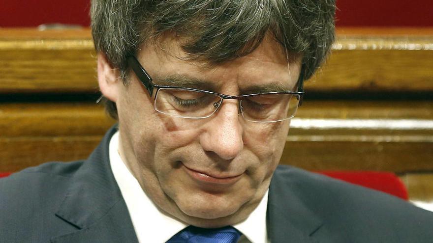 Puigdemont descarta «aigualir» el full de ruta i s&#039;obre a «enriquir-lo»