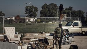 Archivo - Vista de una aeronave que despega de una base rusa a 20 kilómetros de Latakia, Siria