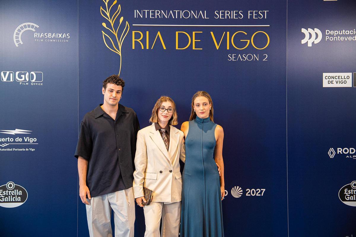 Los protagonistas de «Oasis» estrenan en Vigo la nueva apuesta de Netflix Los protagonistas de «Oasis» estrenan en Vigo la nueva apuesta de Netflix