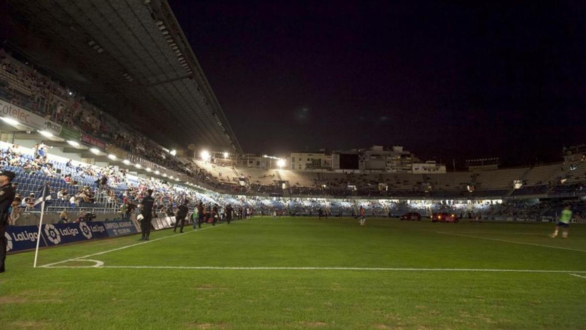 El Heliodoro Rodríguez López a la hora prevista para el inicio del Tenerife - Espanyol