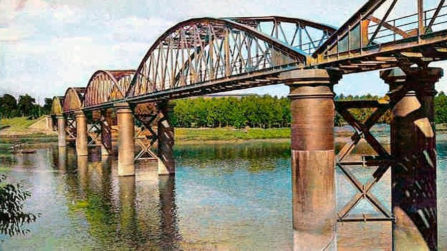 Puente Alfonso XII Chapina / ECA