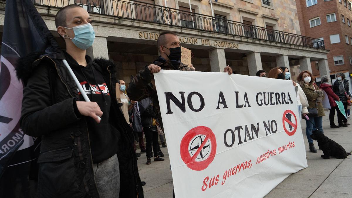 VÍDEO | Concentración en Zamora contra la guerra en Ucrania