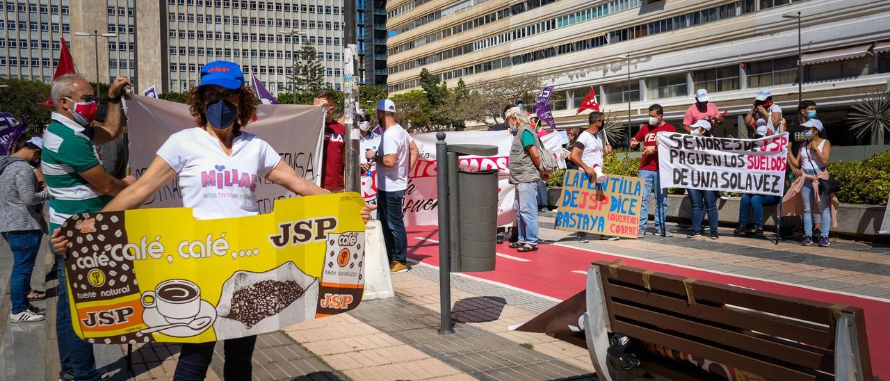 Protesta de los trabajadores de JSP.