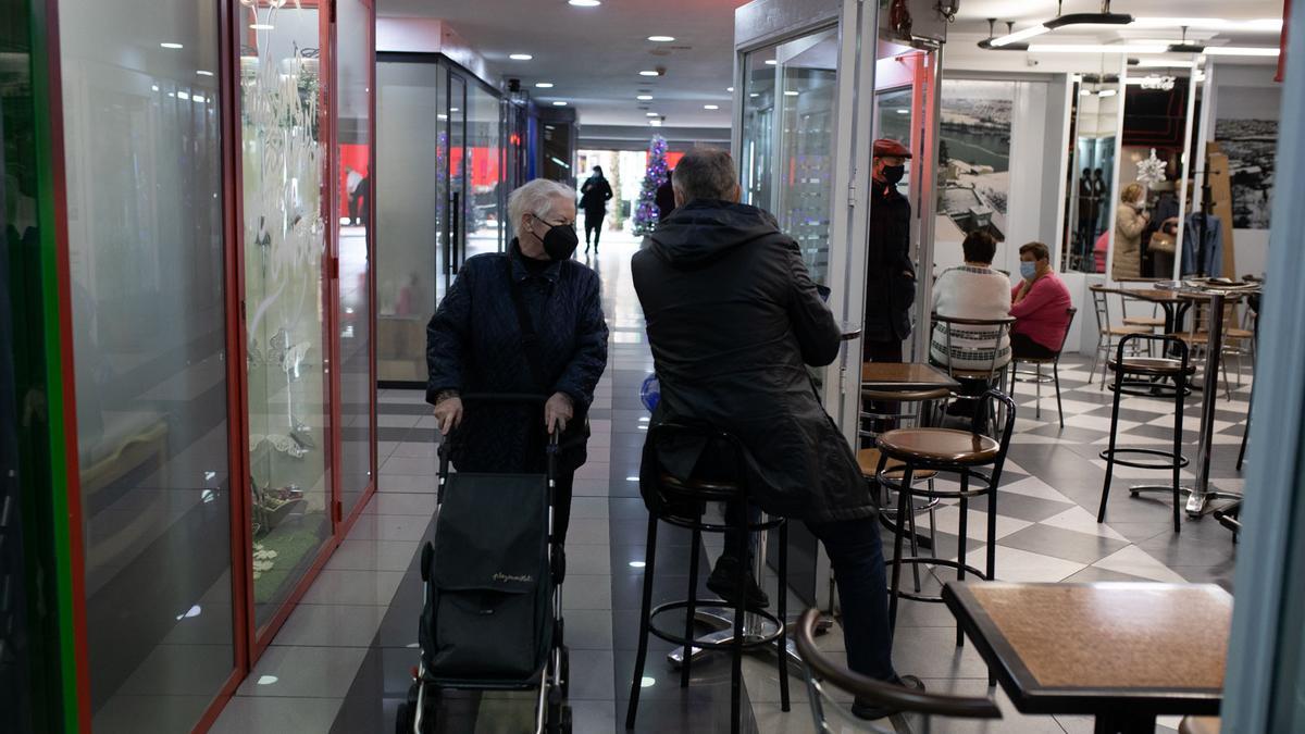 GALERÍA | Así es en imágenes la reapertura de bares, centros comerciales y gimnasios en Zamora