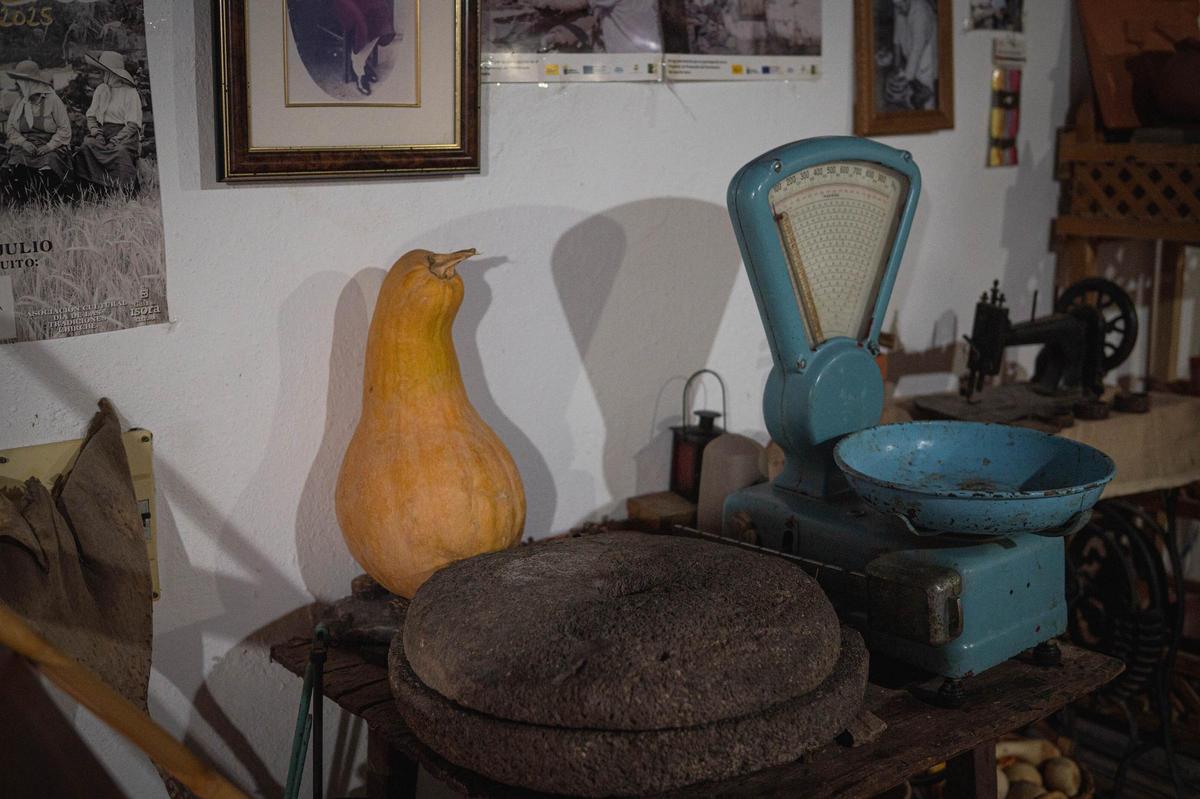 La vida en Chirche (Guía de Isora), uno de los pueblos de la Tenerife vaciada