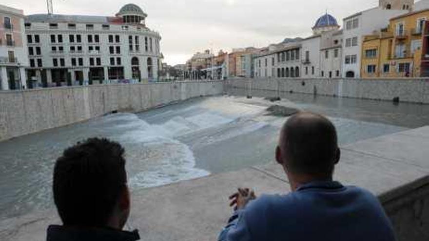 Una imagen del río Segura a su paso por Orihuela.