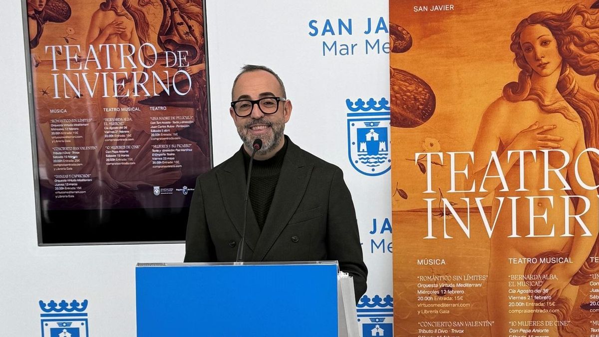 El concejal David Martínez durante la presentación de la programación.