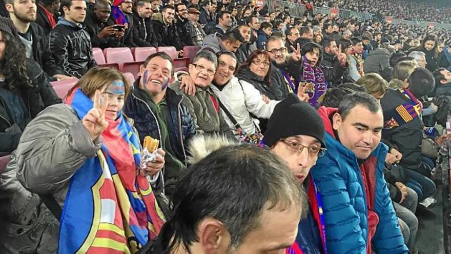 La Penya d&#039;Oló i la d&#039;Igualada, al partit solidari entre el Barça i el Villanovense
